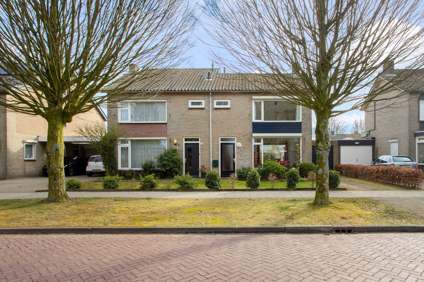 Charmante twee-onder-een-kap woning aan de Beersbeemden 22 te Duizel. 