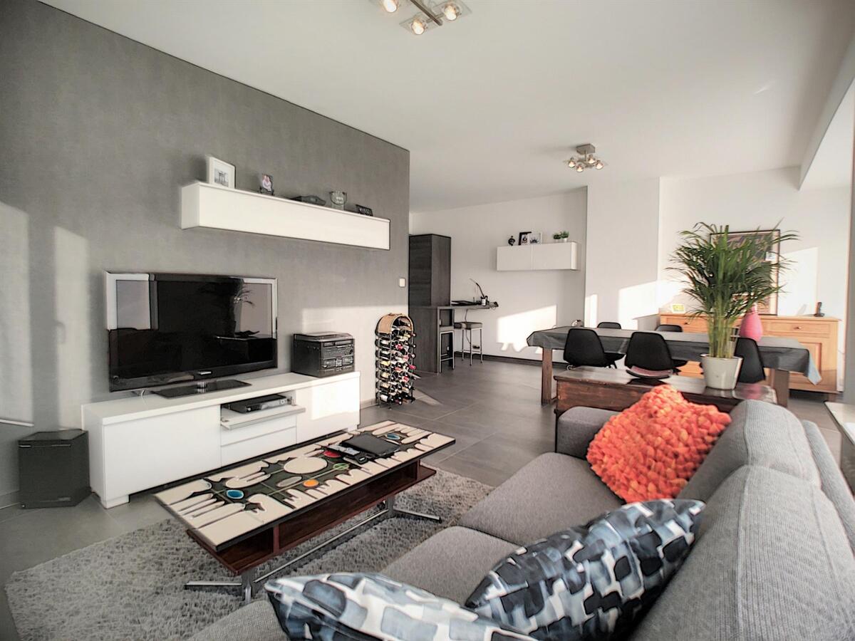 Knappe, lichtrijke halfopen woning - Knokke 