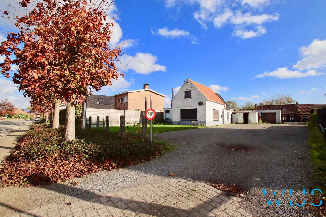 Te renoveren woning of bouwgrond op toplocatie in WAARSCHOOT! 