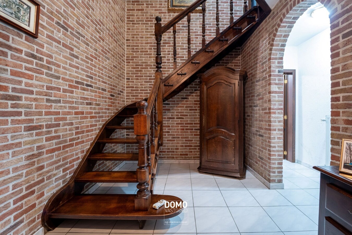 Instapklare en goed onderhouden gezinswoning te koop - EPC: D - Bewoonbare oppervlakte: 208m² 