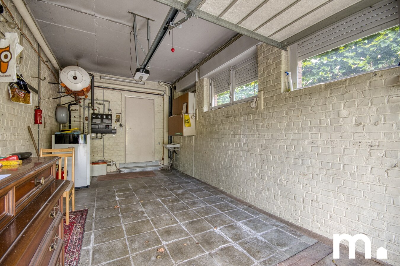 Alleenstaande villa met 4 slaapkamers en zonnige tuin te Harelbeke op 1005 m² 