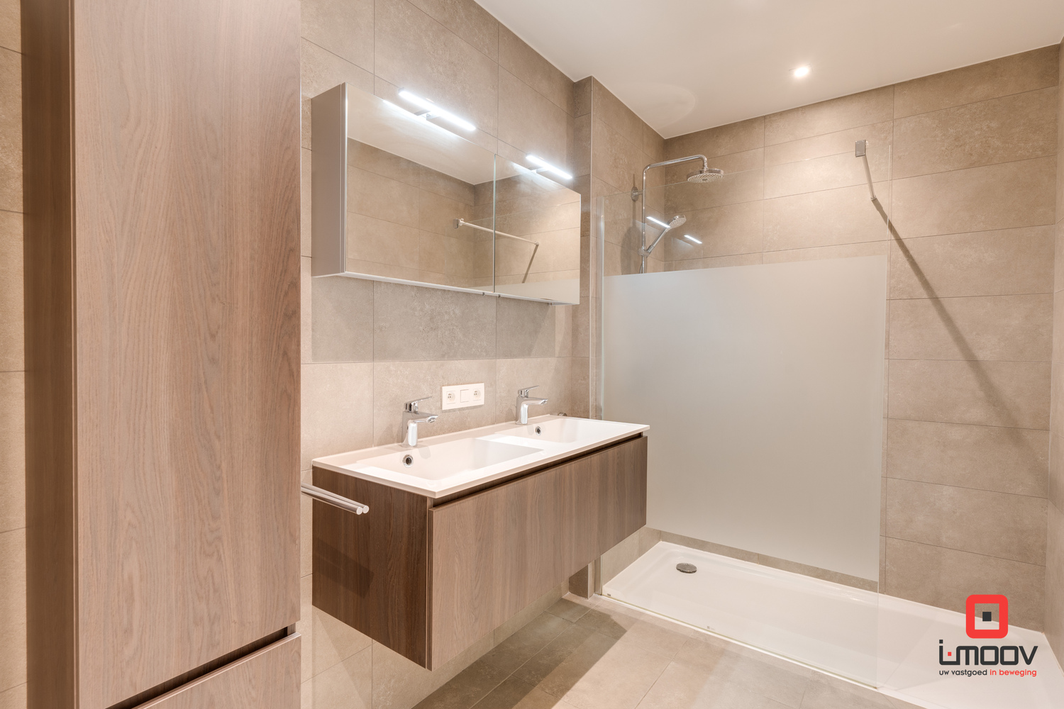 Hoogwaardig afgewerkte duplex nabij centrum Beveren 