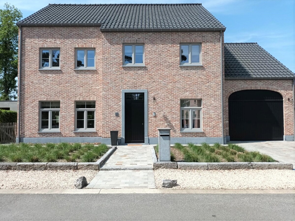 Prachtige woning met energielabel A, zeer rustig gelegen te Bolderberg. 