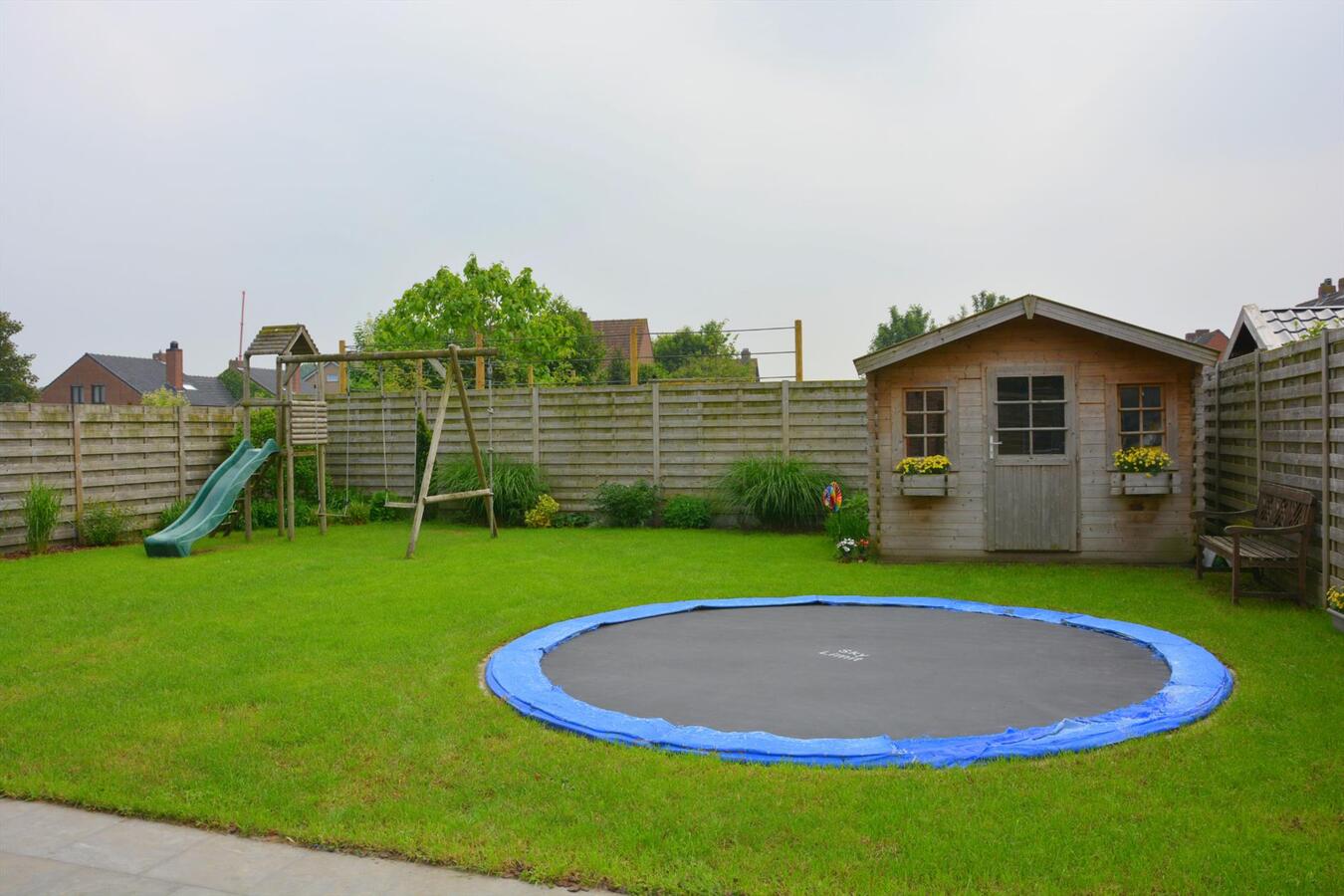 Gezellige halfopen nieuwbouw woning 