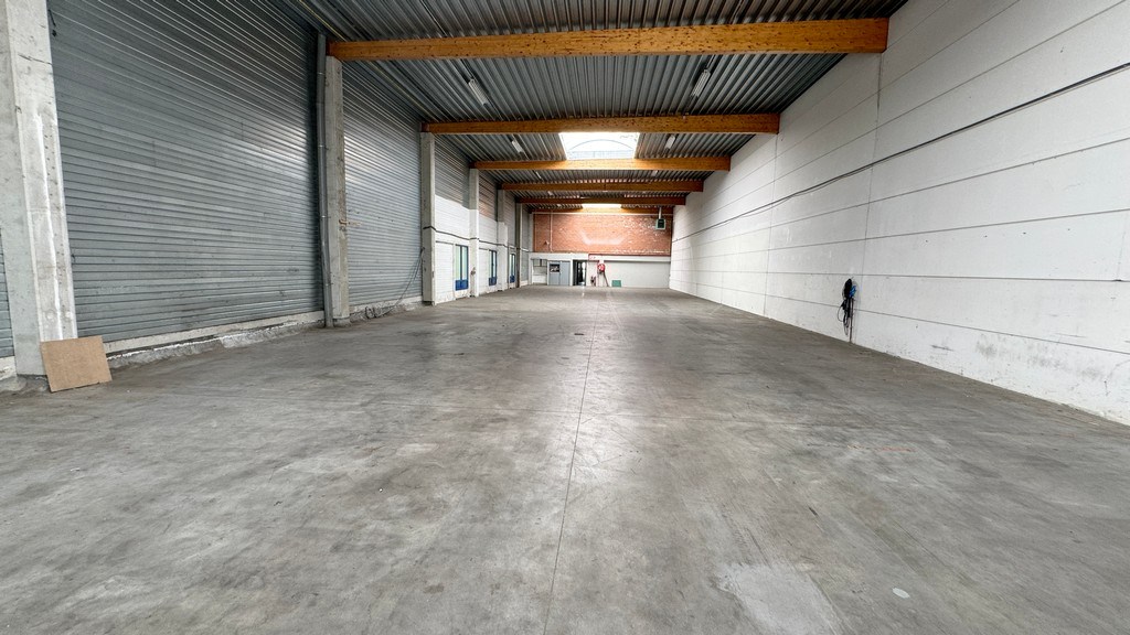 Magazijnen en kantoren te huur in Kontich