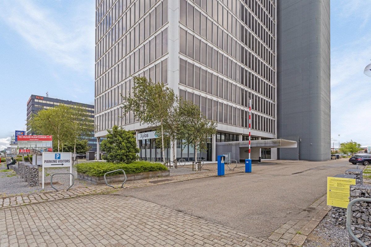 Kantoren te huur met prachtig uitzicht over de haven van Antwerpen