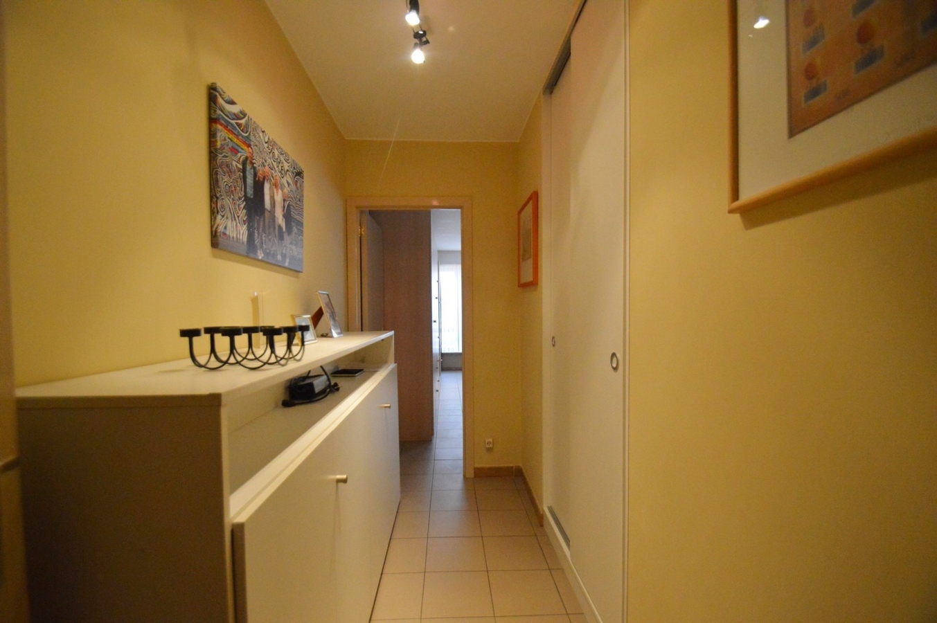 Studio ter hoogte van het Heldenplein - Heist 