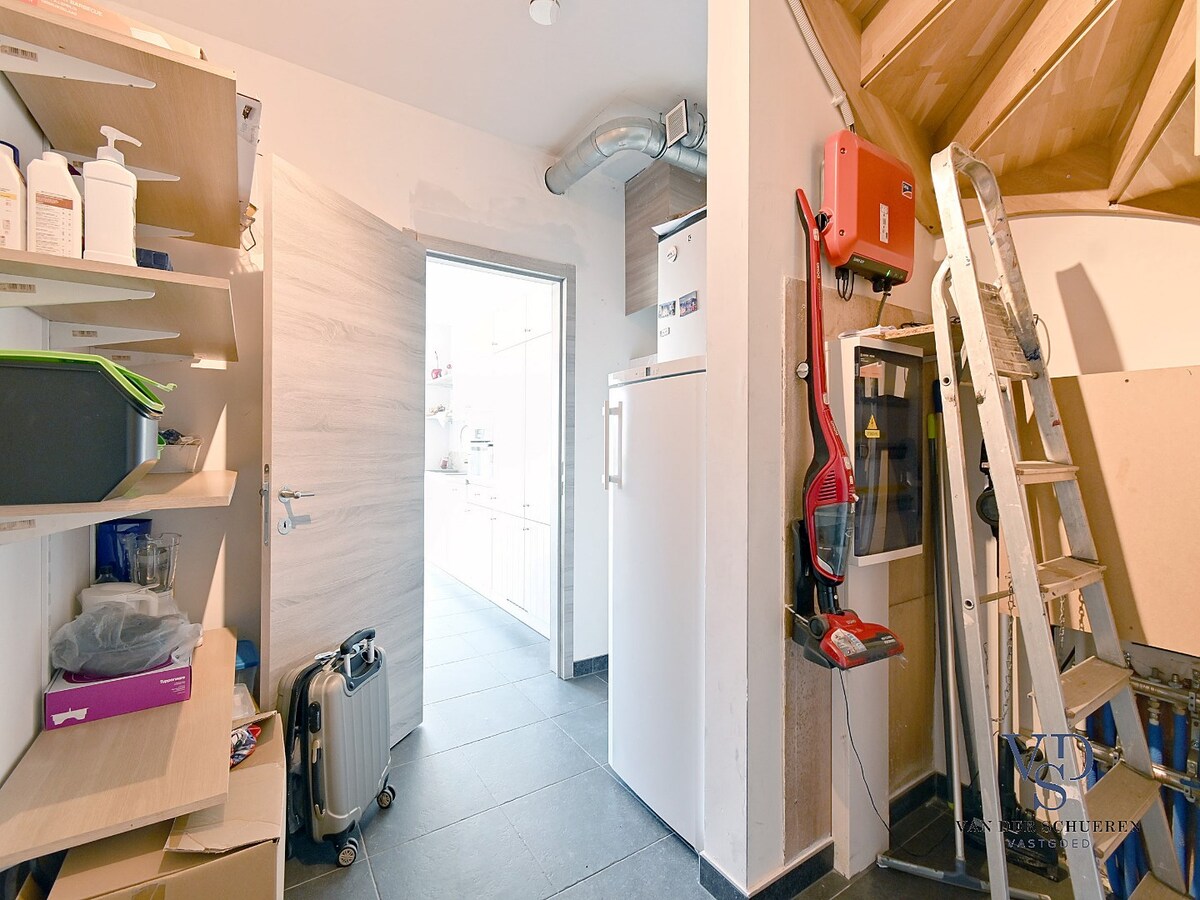 Recente pastorijwoning in hartje Dikkelvenne. 