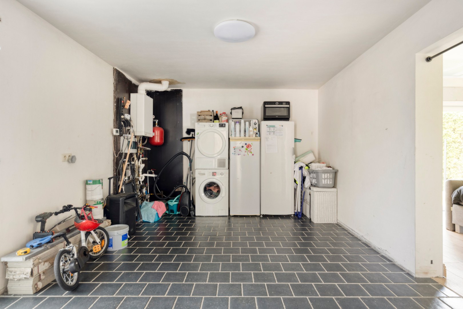 Gerenoveerde gezinswoning met 3 slpk. op een ruim perceel van 1.344m² in Geel 