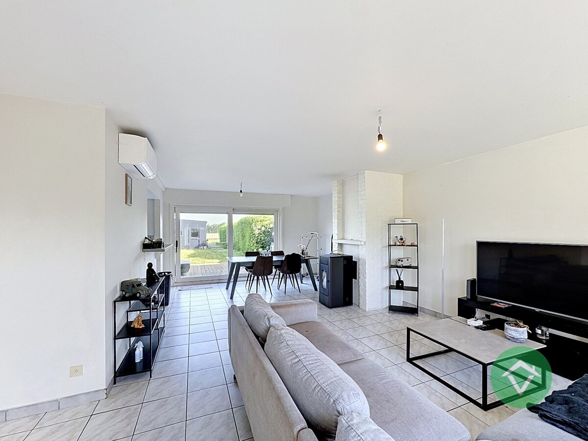 Woning met 3 slaapkamers en garage te Ichtegem 