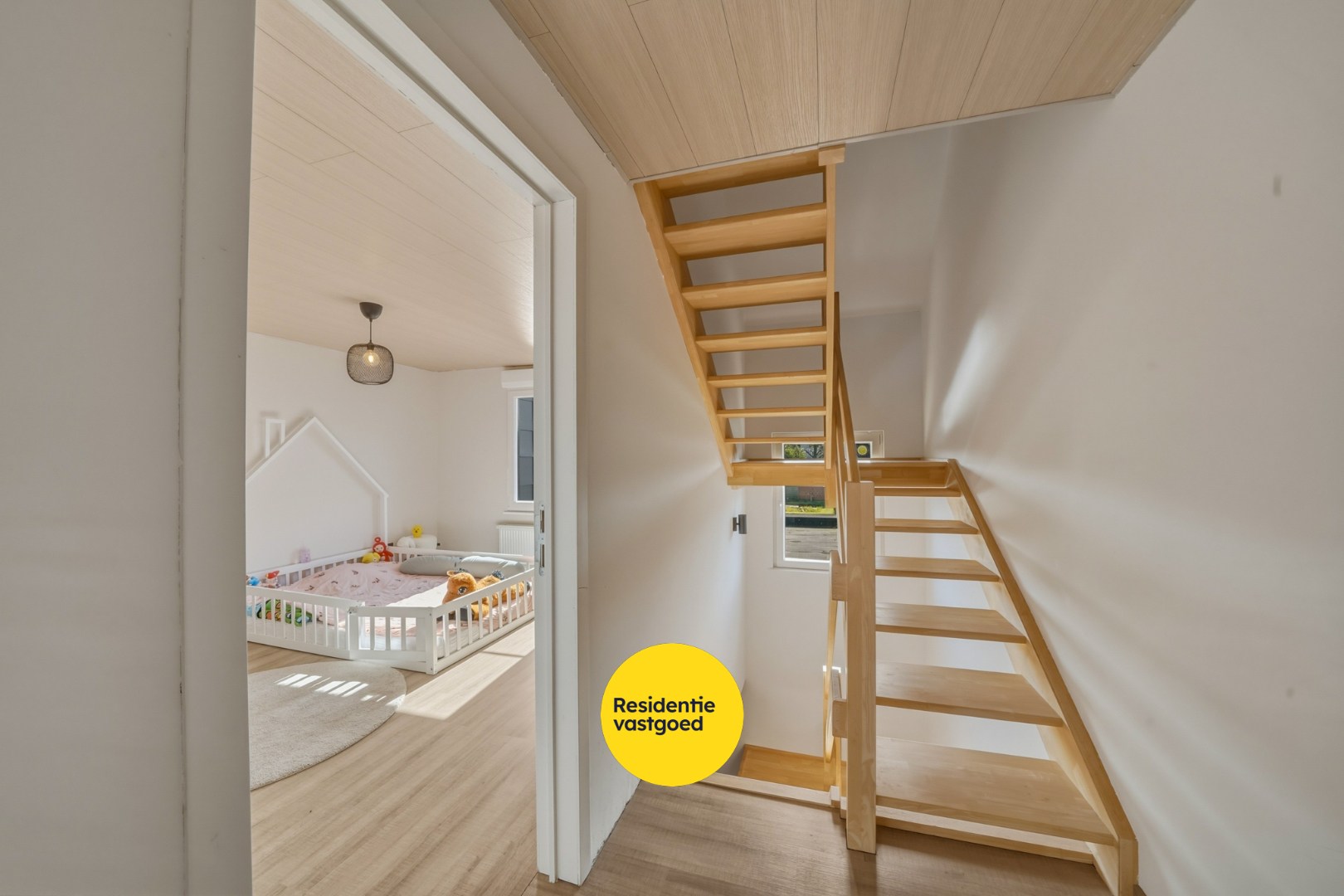 Verrassend ruime gezinswoning met zonnige tuin in Oudenburg 