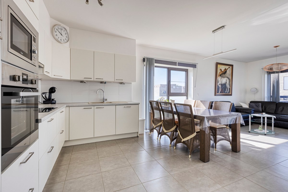 Instapklaar appartement, aangename omgeving randstad Tongeren 