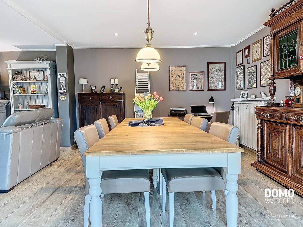 Ruime woning te Kuringen met een mooi groen uitzicht en EPC label C 