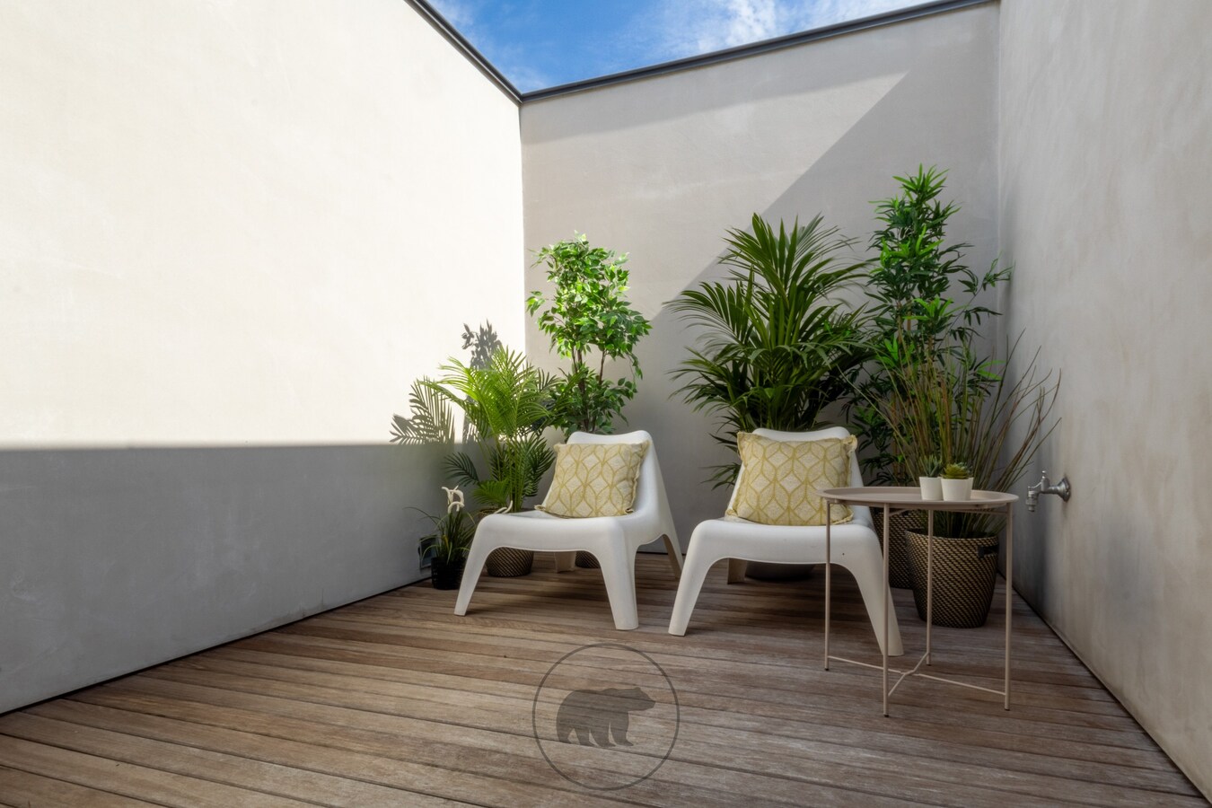 Buitengewone design villa op unieke ligging te Lochristi 