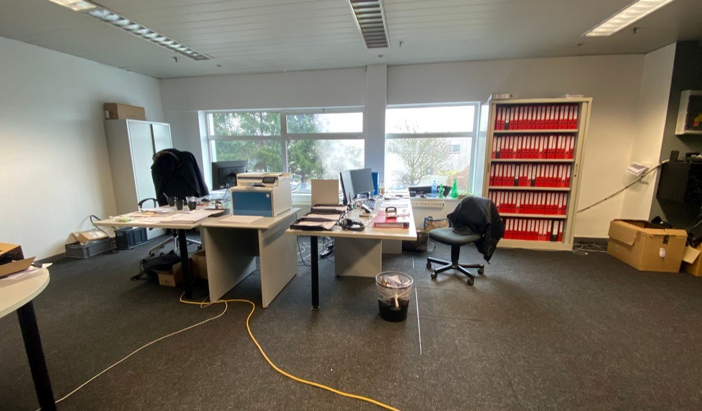 Magazijn en kantoor te huur op logistieke site te Bornem