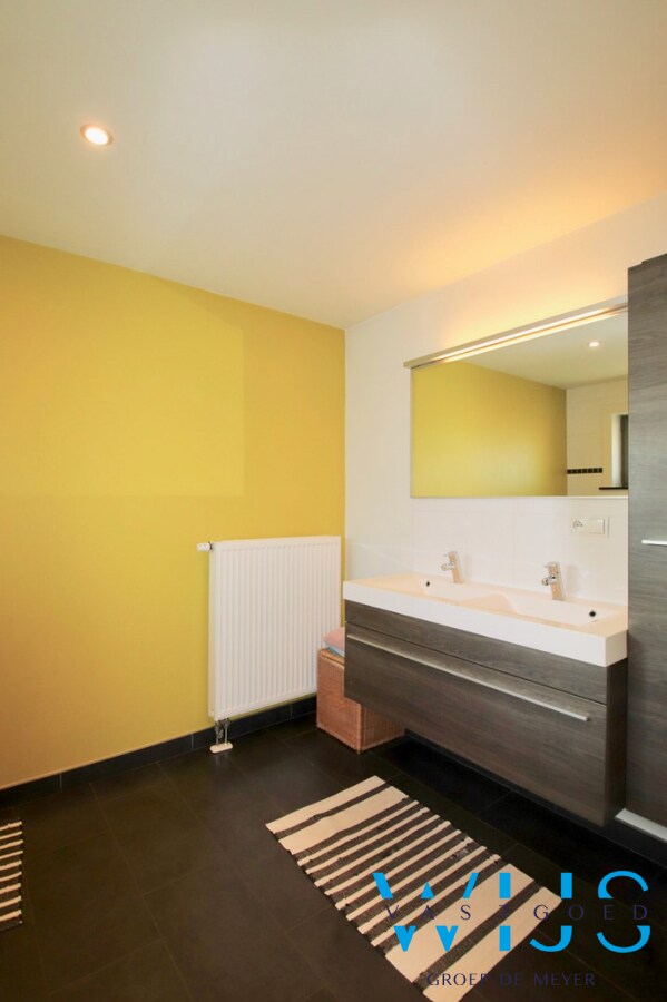 Mooie tijdloze en centraal gelegen open bebouwing 