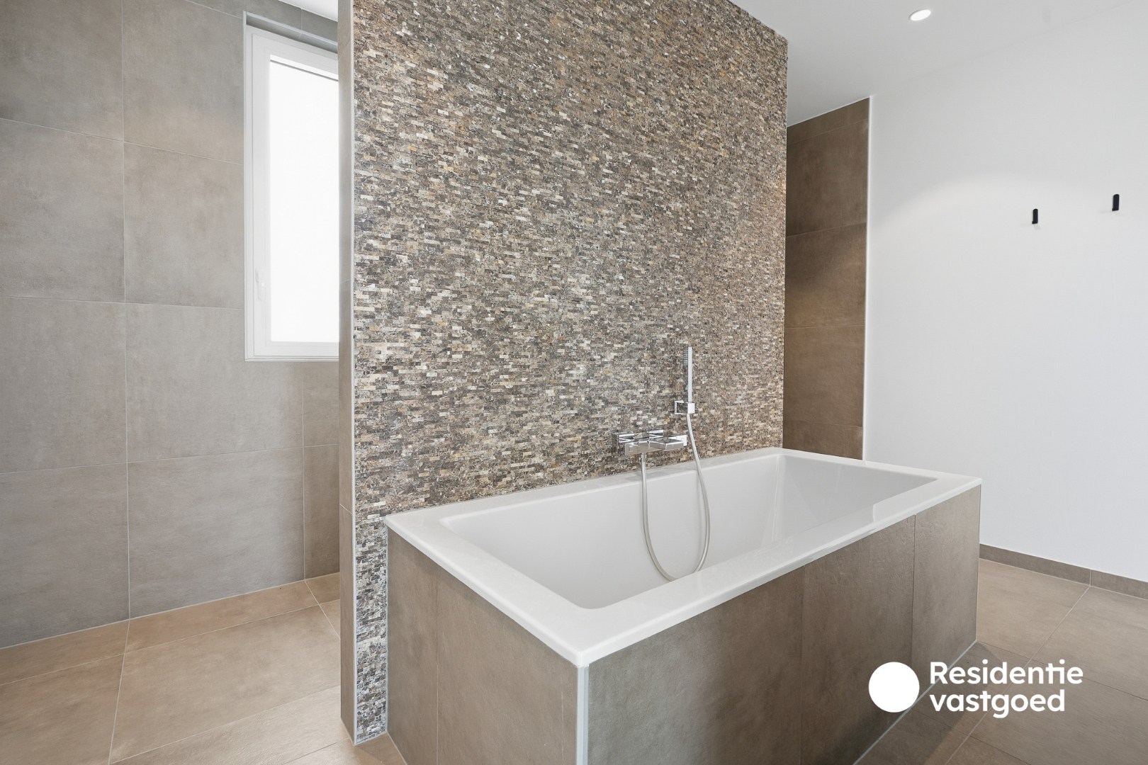 Exclusief penthouse in centrum Diksmuide! 