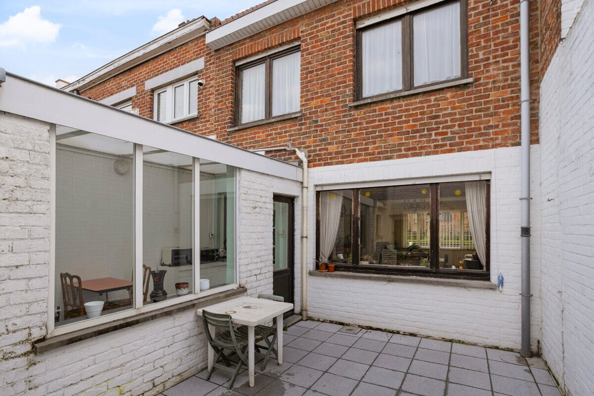 Centraal gelegen gezinswoning met dubbele garage te Zeebrugge 