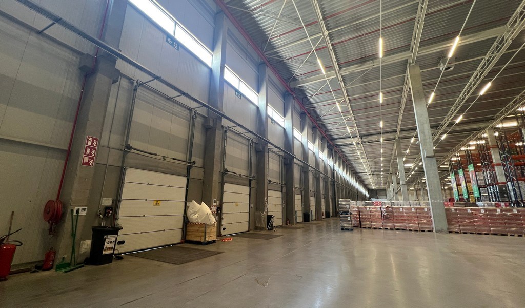 Opslagruimte te huur in industriezone Kluizendok te Evergem