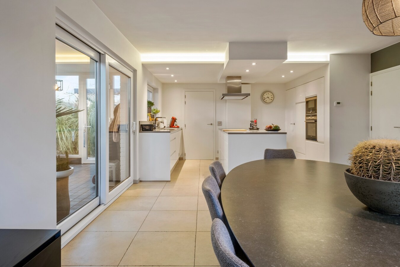 Unieke instapklare Villa te Heule op 933m² op landelijke ligging ! 