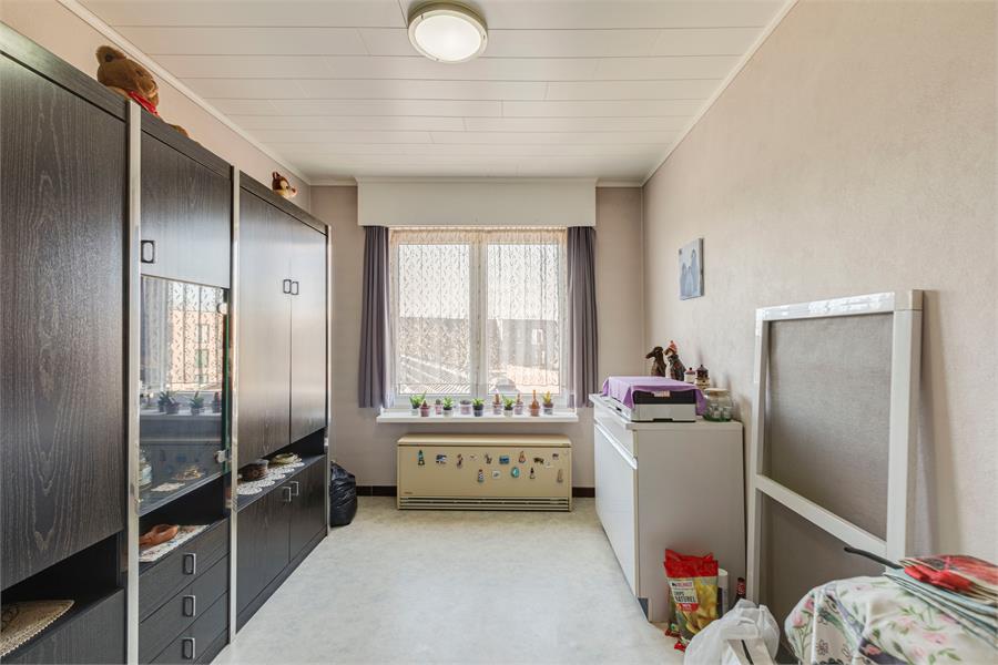 Buitenkans: goed gelegen, op te frissen appartement te centrum Gent 