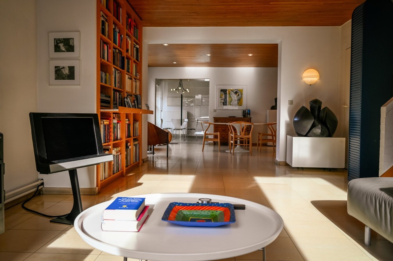ARCHITECTURAAL PARELTJE MET POLYVALENTE RUIMTE 