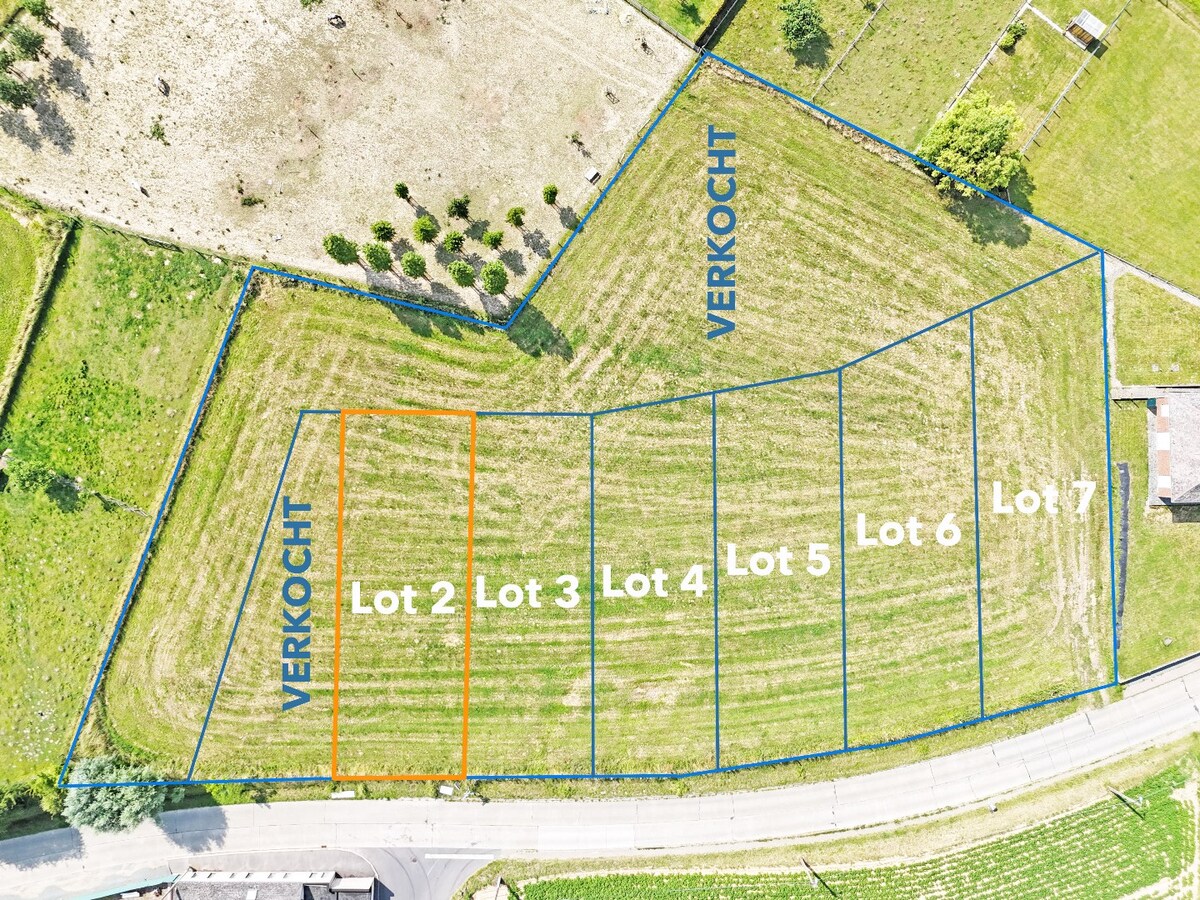 Bouwgrond voor open bebouwing op +/- 8 are te Zottegem 