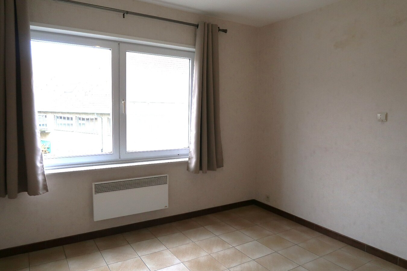 Appartement met 2 slaapkamers te huur. 