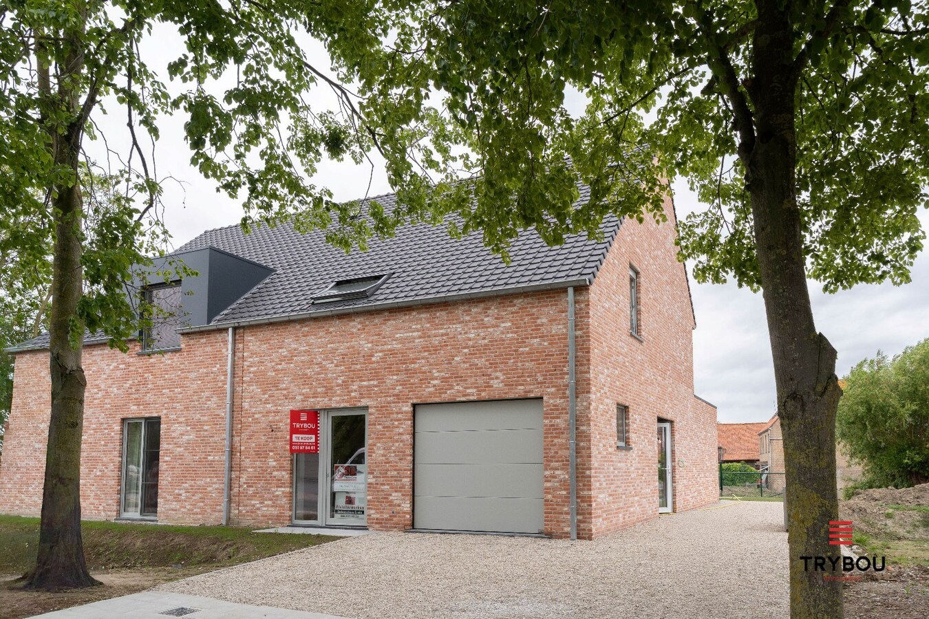 Instapklare nieuwbouwwoning in Poelkapelle! 