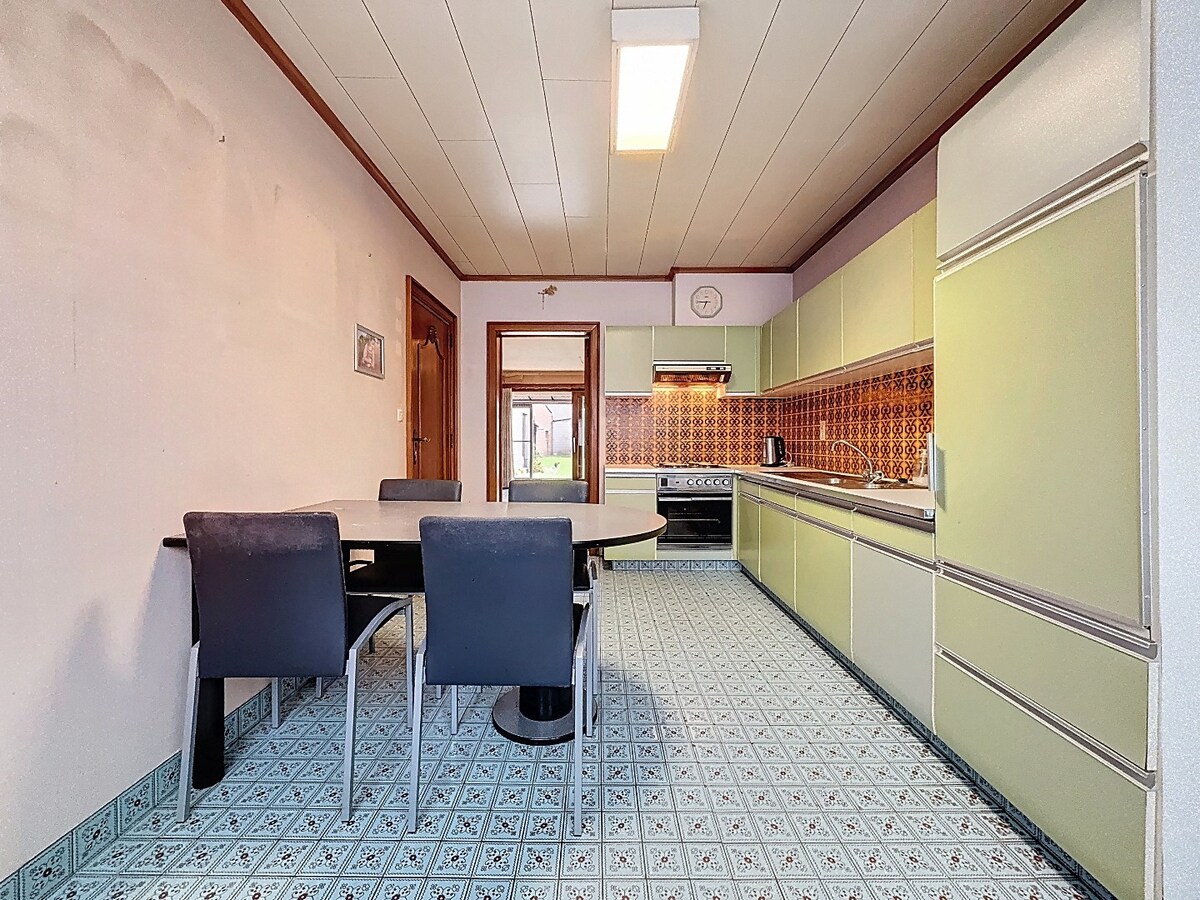 Te renoveren HOB in doodlopend straatje te Burst 