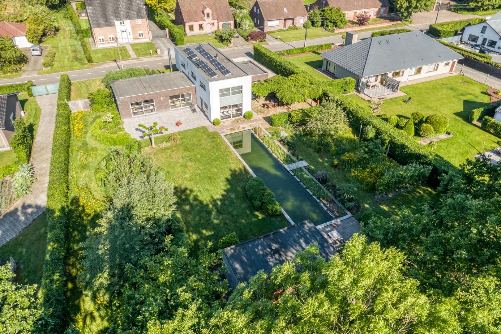 Moderne villa op een landelijke locatie te Geel 