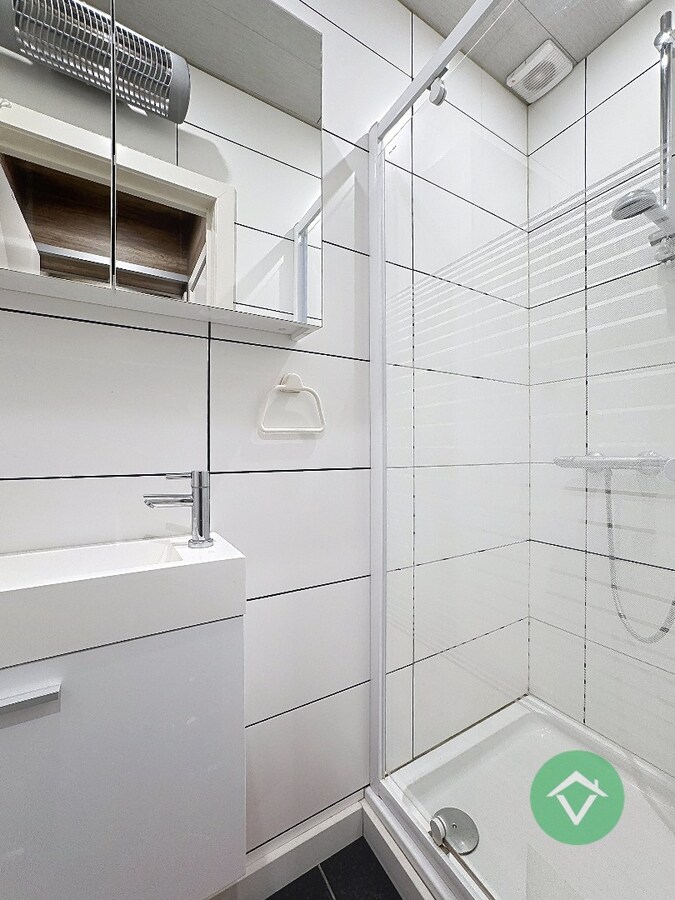 Bemeubelde studio met zicht op het Normandpark te Middelkerke 