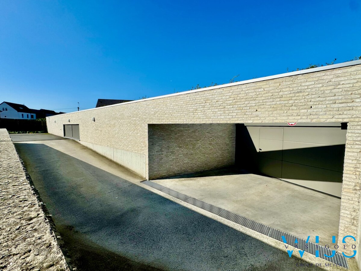 Instapklaar &amp; energiezuinig appartement te centrum Ertvelde ! 