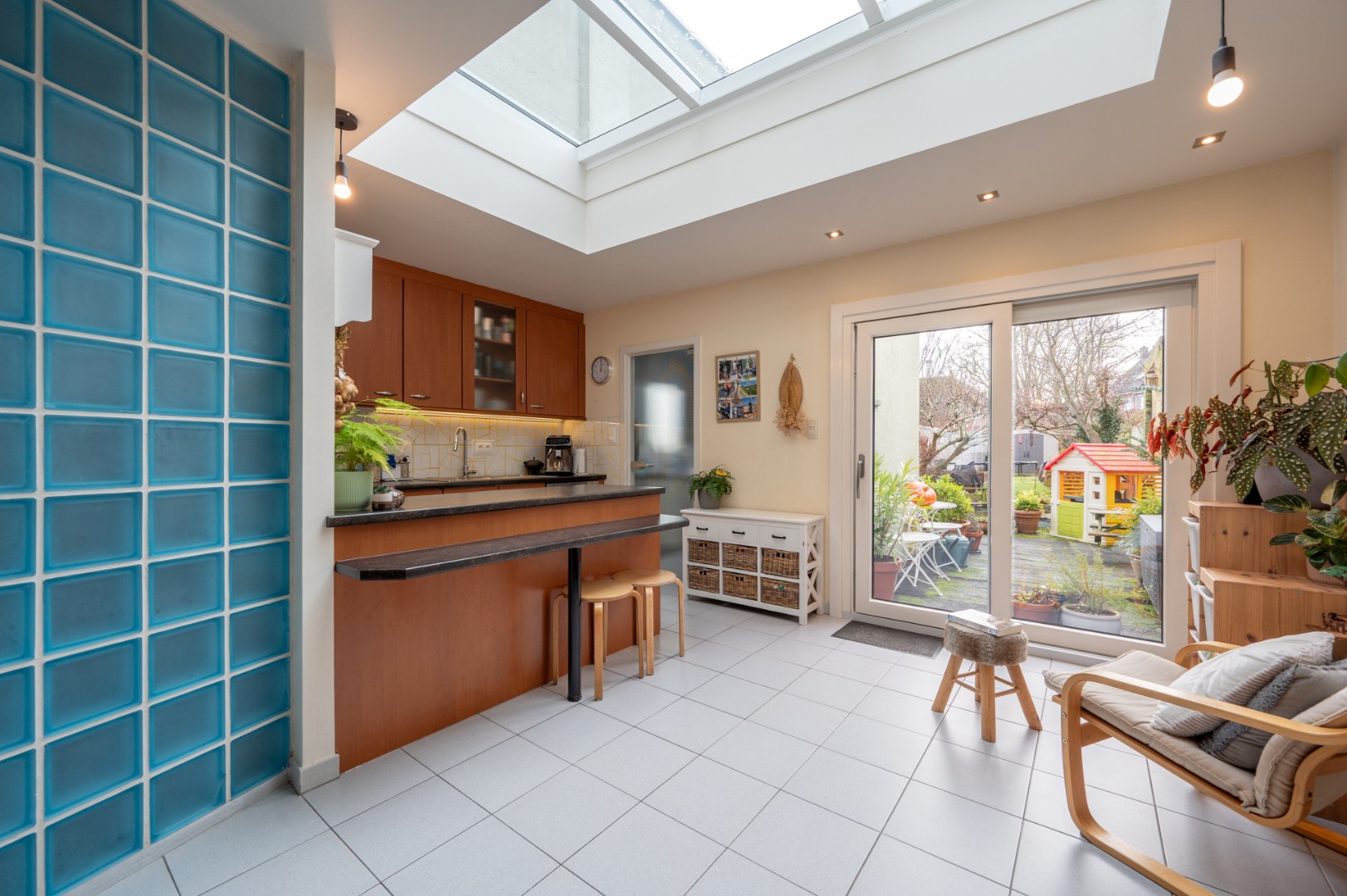 Instapklare en charmante woning met 3 slaapkamers en tuin 