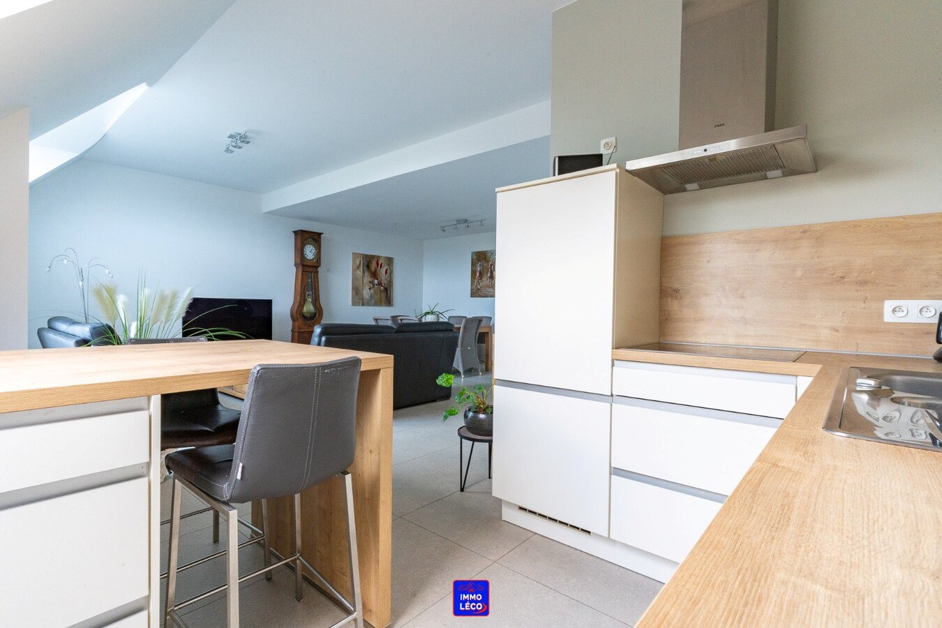 Penthouse de standing en plein centre-ville, parking couvert et cave, COUP DE COEUR ! 