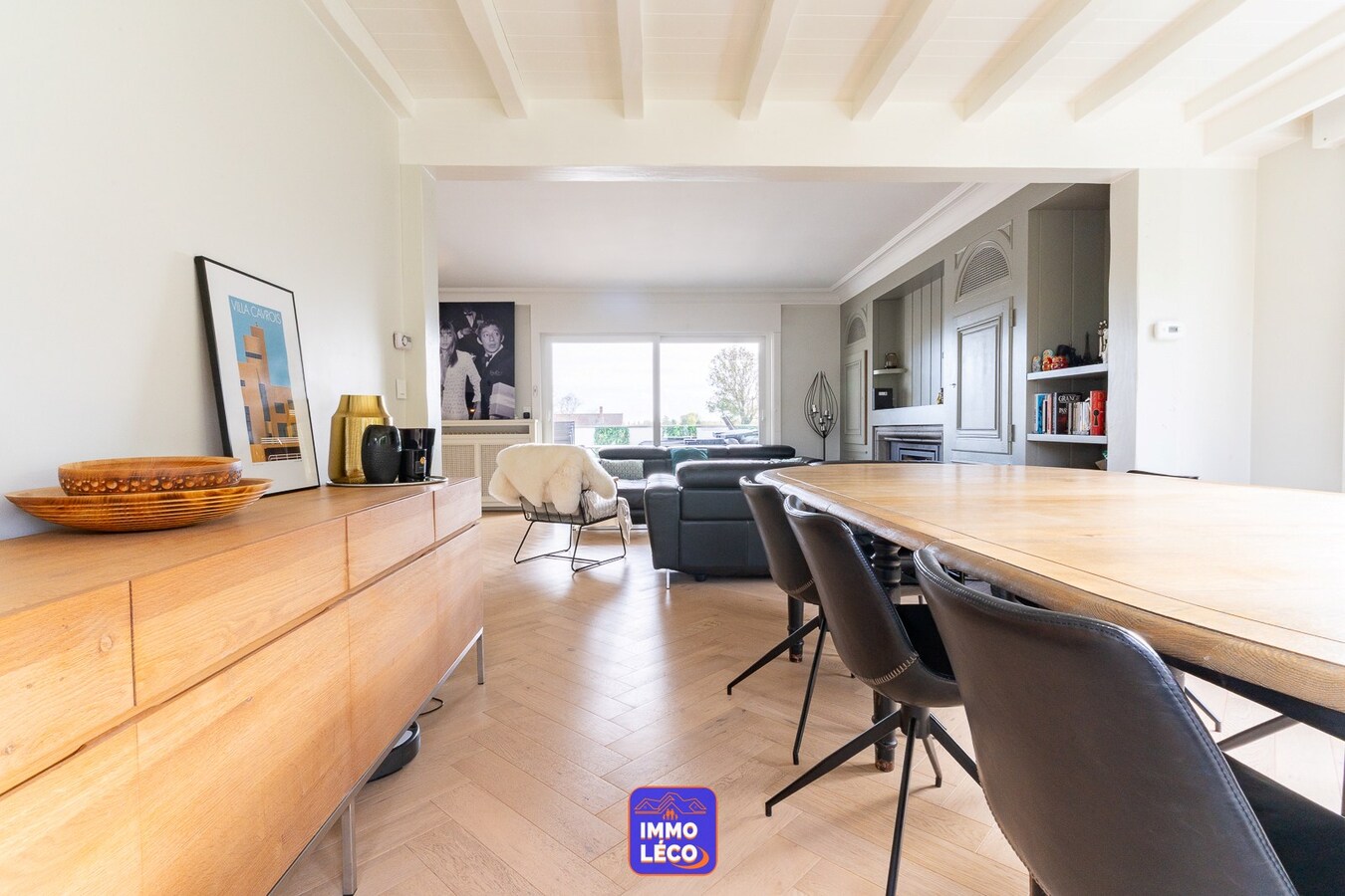 Villa semi "Plain-Pied" avec piscine, garage, carport et annexe pour profession libérale ! 