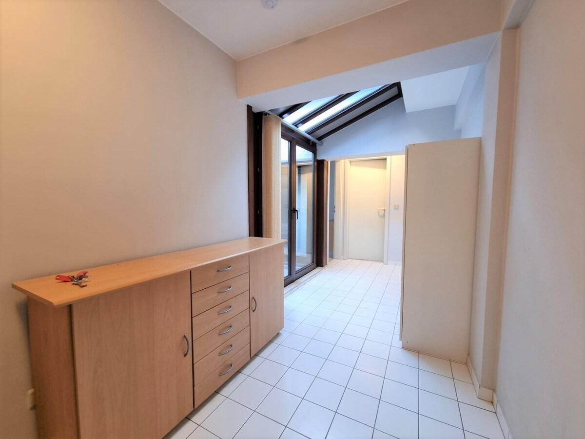 Uitzonderlijk groot (+- 170 m²!!) gelijkvloers appartement vlakbij het strand - Heist 