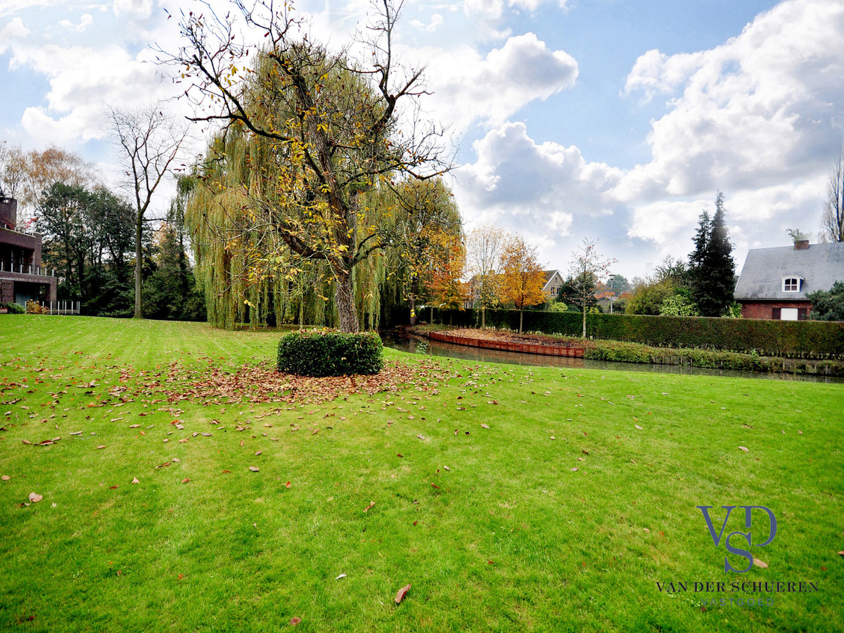 Prachtig gelijkvloers appartement in de exclusieve park-residentie Park te Poldere. 