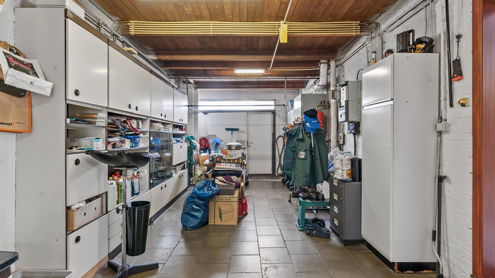 WILSELE - te renoveren HOB met grote loods 