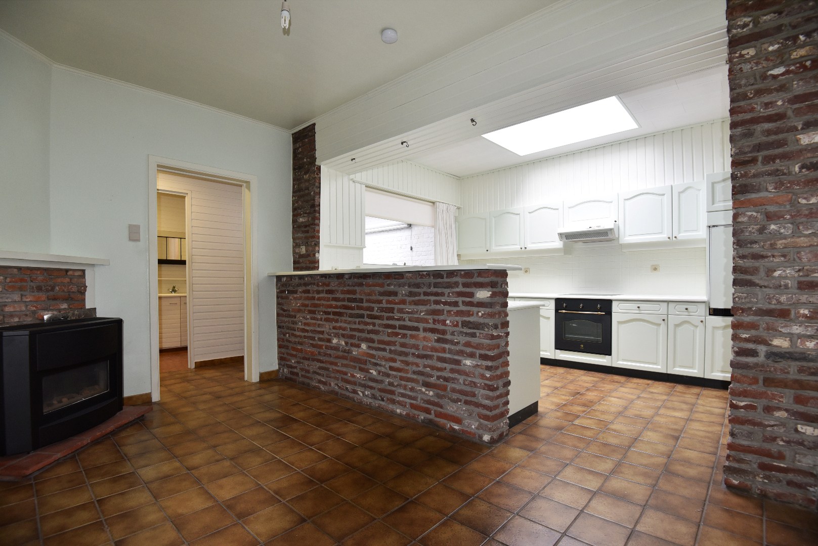 Woning met 3 slaapkamers en garage  nabij centrum Eeklo 