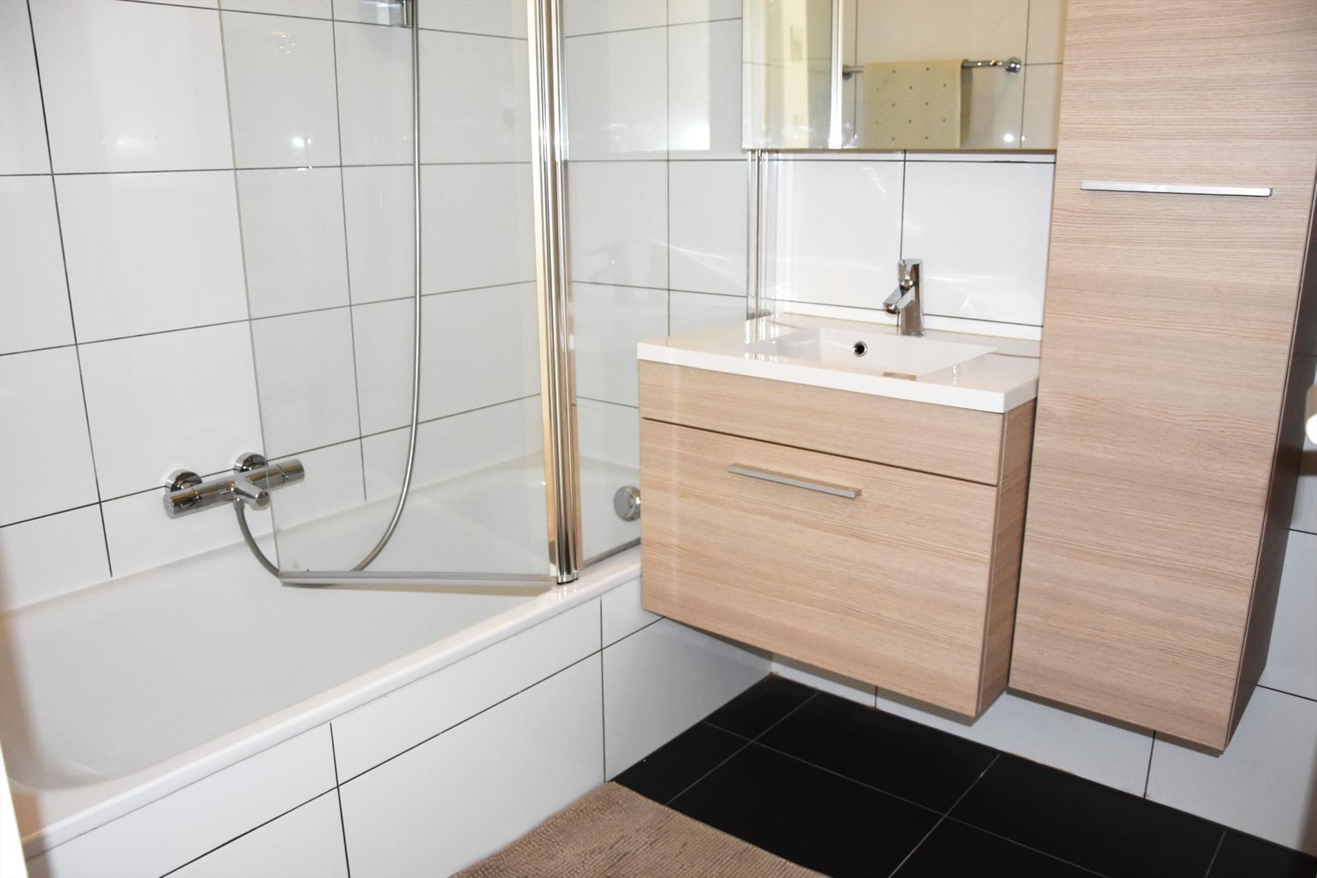 gemeubeld 2 slaapkamer appartement 