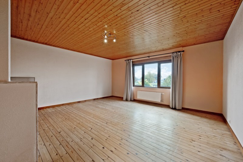 CENTRAAL GELEGEN KNUSSE VILLA 