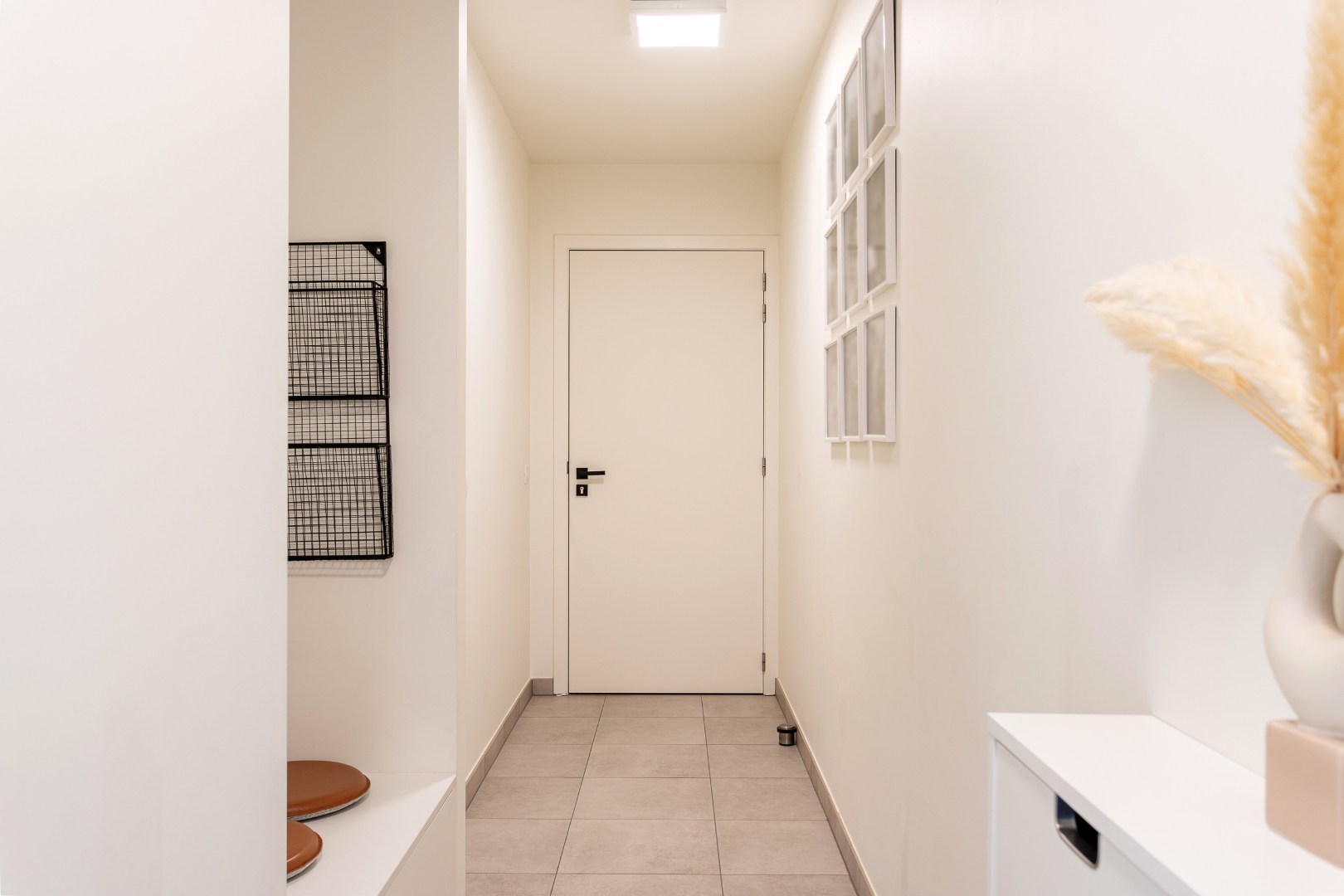 Recent, energiezuinig appartement met 2 slpks, 2 terrassen en autostaanplaats 