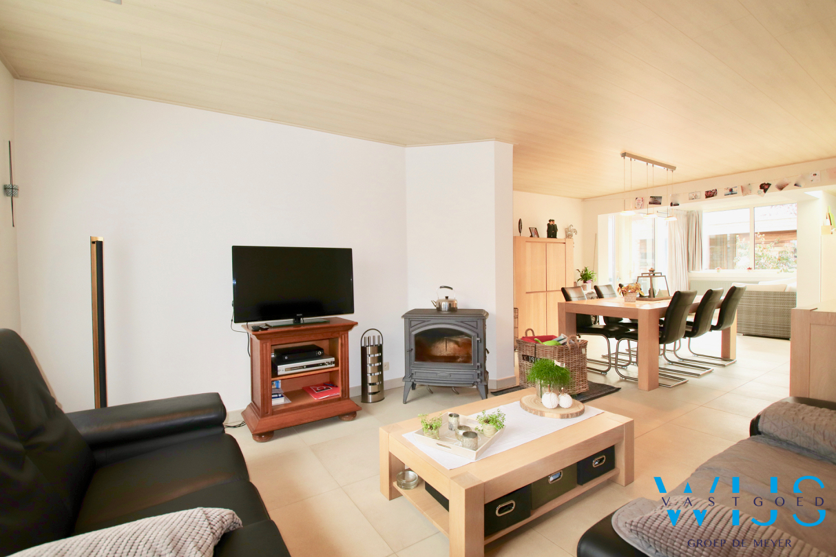 Super gezellige instapklare woning in Hartje Assenede ! 