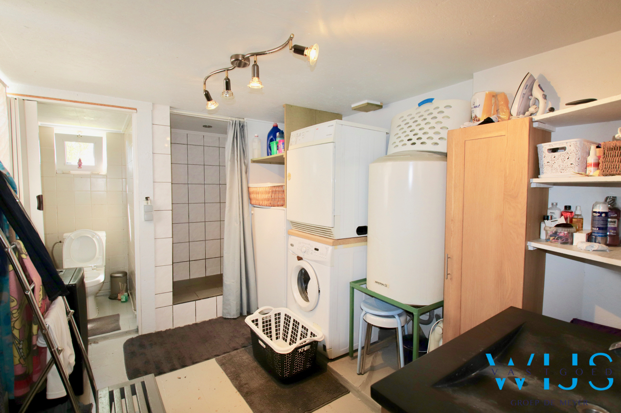 Tof woonhuis op een leuk perceel te MERELBEKE ! 