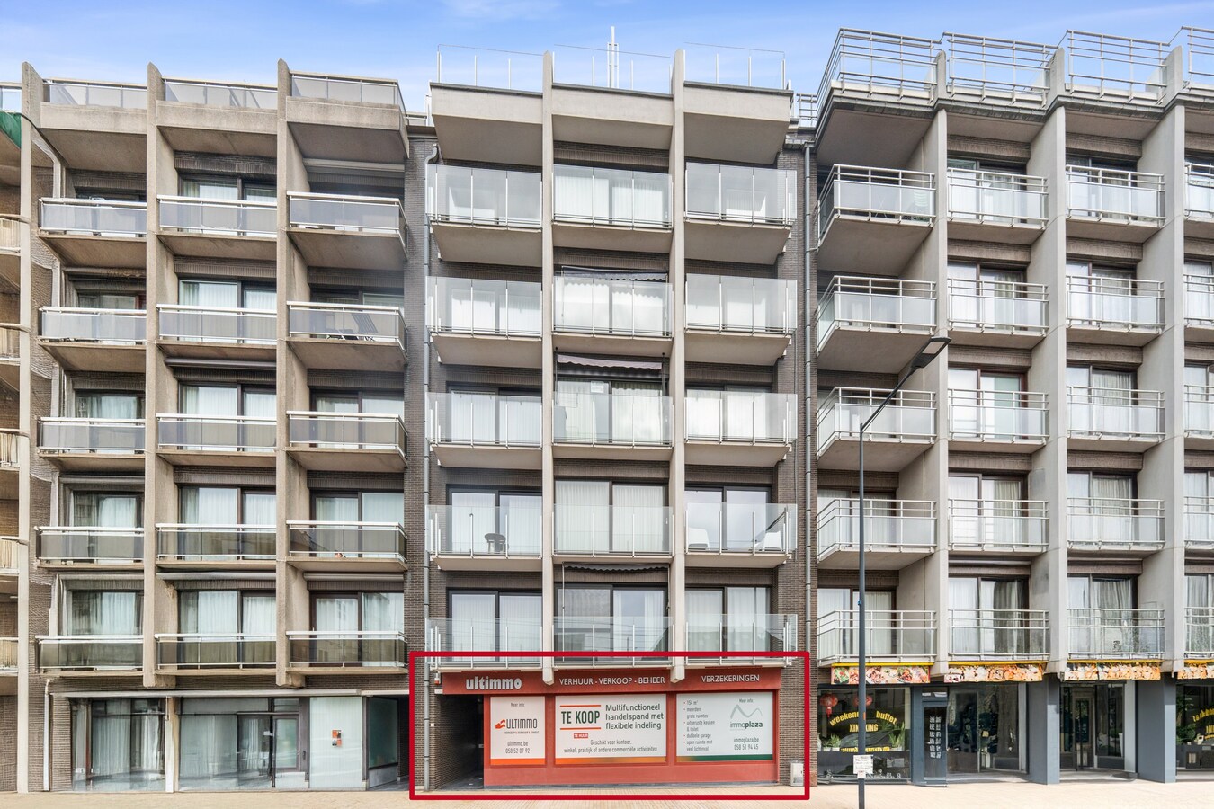 Immeuble commercial à Oostduinkerke - parfait pour bureau ou activité commerciale 