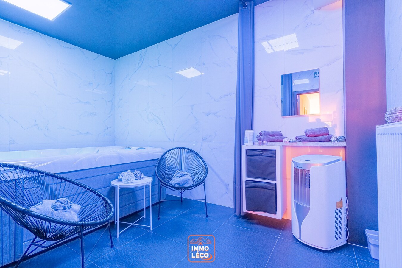 Superbe surface commerciale de +/- 110m² en plein centre-ville, nombreuses possibilités ! 