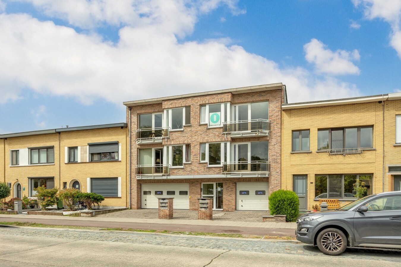 Luxueus gerenoveerd appartement met 2 slaapkamers 