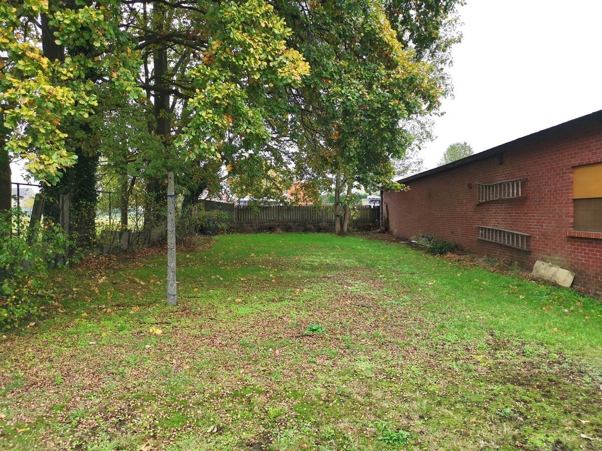 GUNSTIG GELEGEN 2-SLAAPKAMER APPARTEMENT TE LEOPOLDSBURG. 