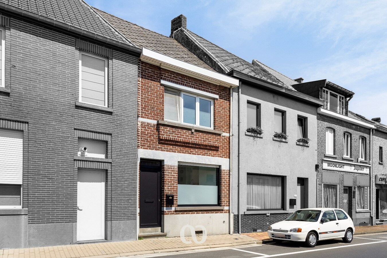 Gerenoveerde starterswoning in het centrum van Brakel 